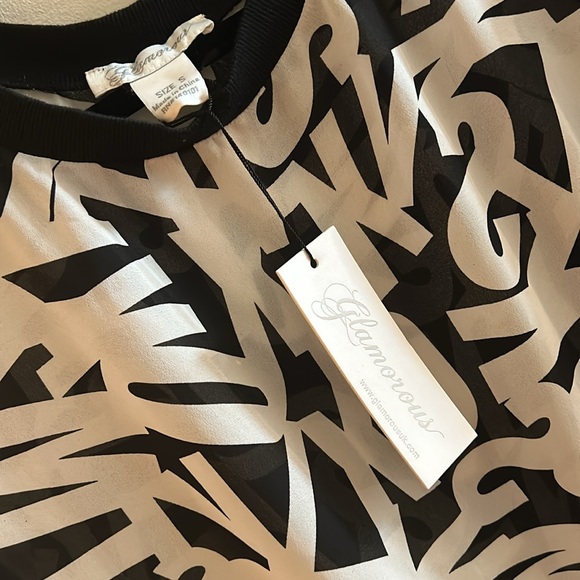 NWT - Glamorous UK Letter Long Sleeve - Picture 2 of 2
